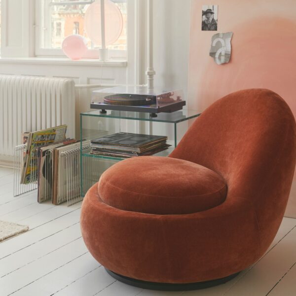 Babette Chair. Moss Rust